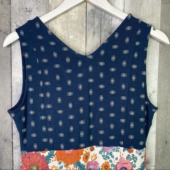 MATILDA JANE Wonderment Feeling Good Navy Floral Peasant Top Size Small - Picture 4 of 7